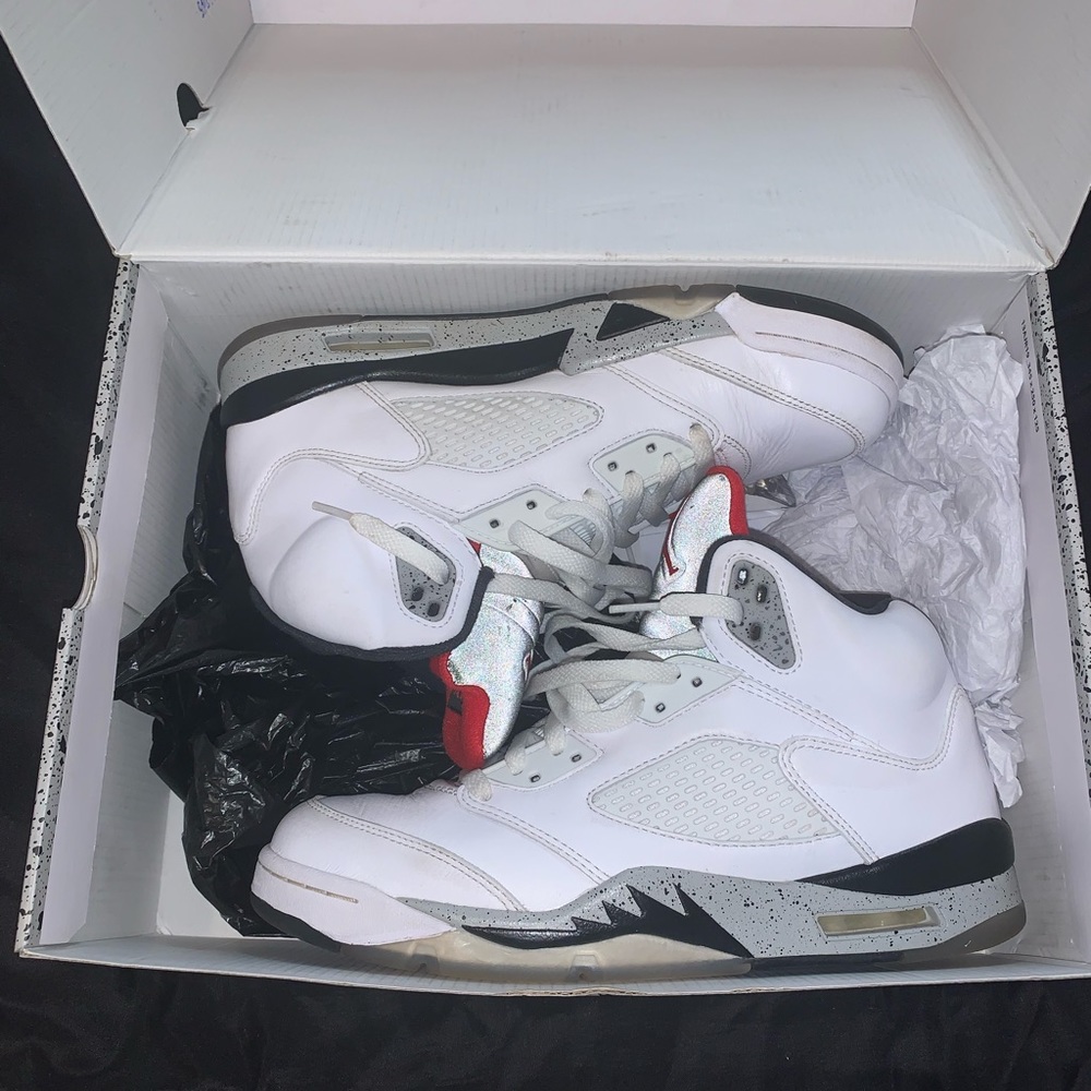 Air Jordan 5 Retro White Cement Black 136027-104 Men’s Size 8.5 WITHOUT BOX